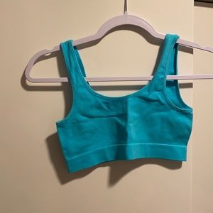 cute crop top - size L!